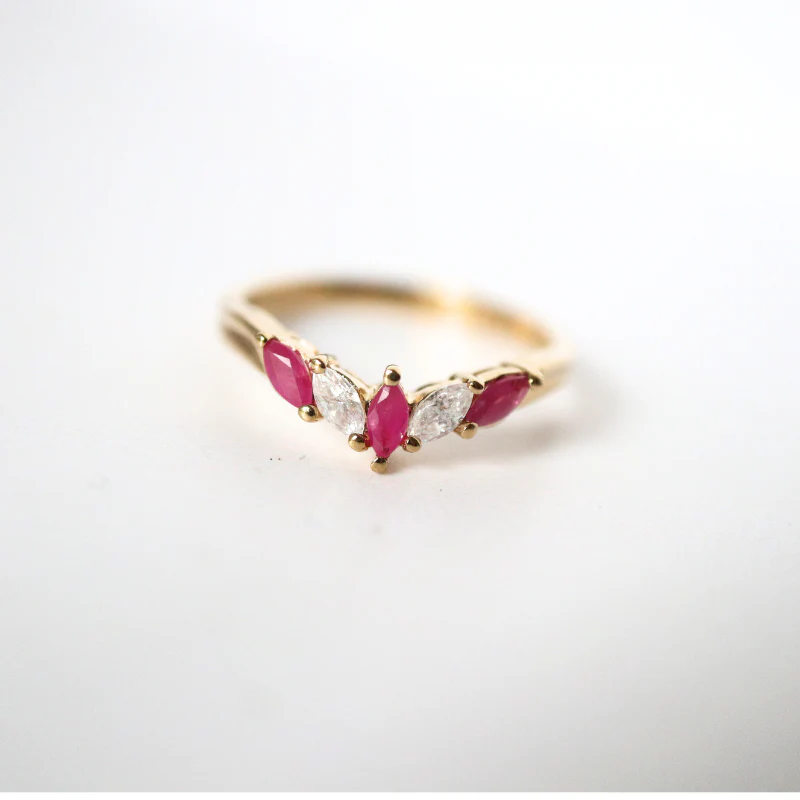 9ct Gold Ruby and Cubic Zirconia Wishbone Ring - Image 3