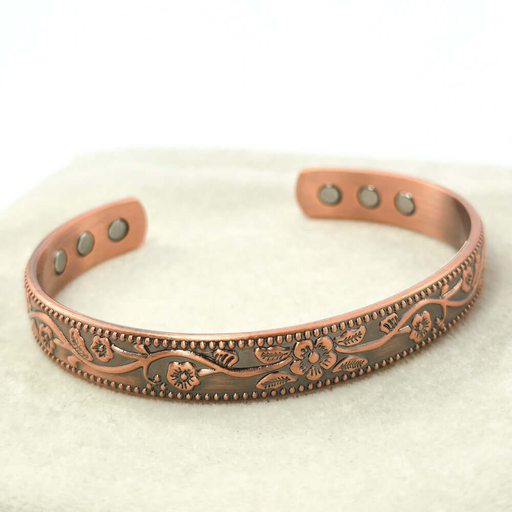 Copper Magnetic Bangle with Flower Pattern Six Magnets