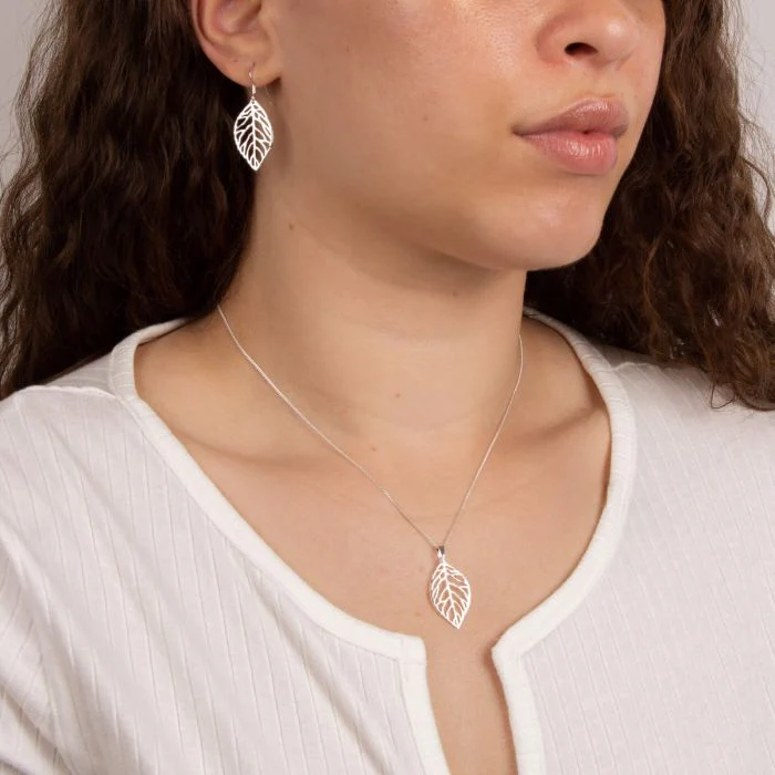 Silver Cut Out Leaf Drop Earrings - Image 3