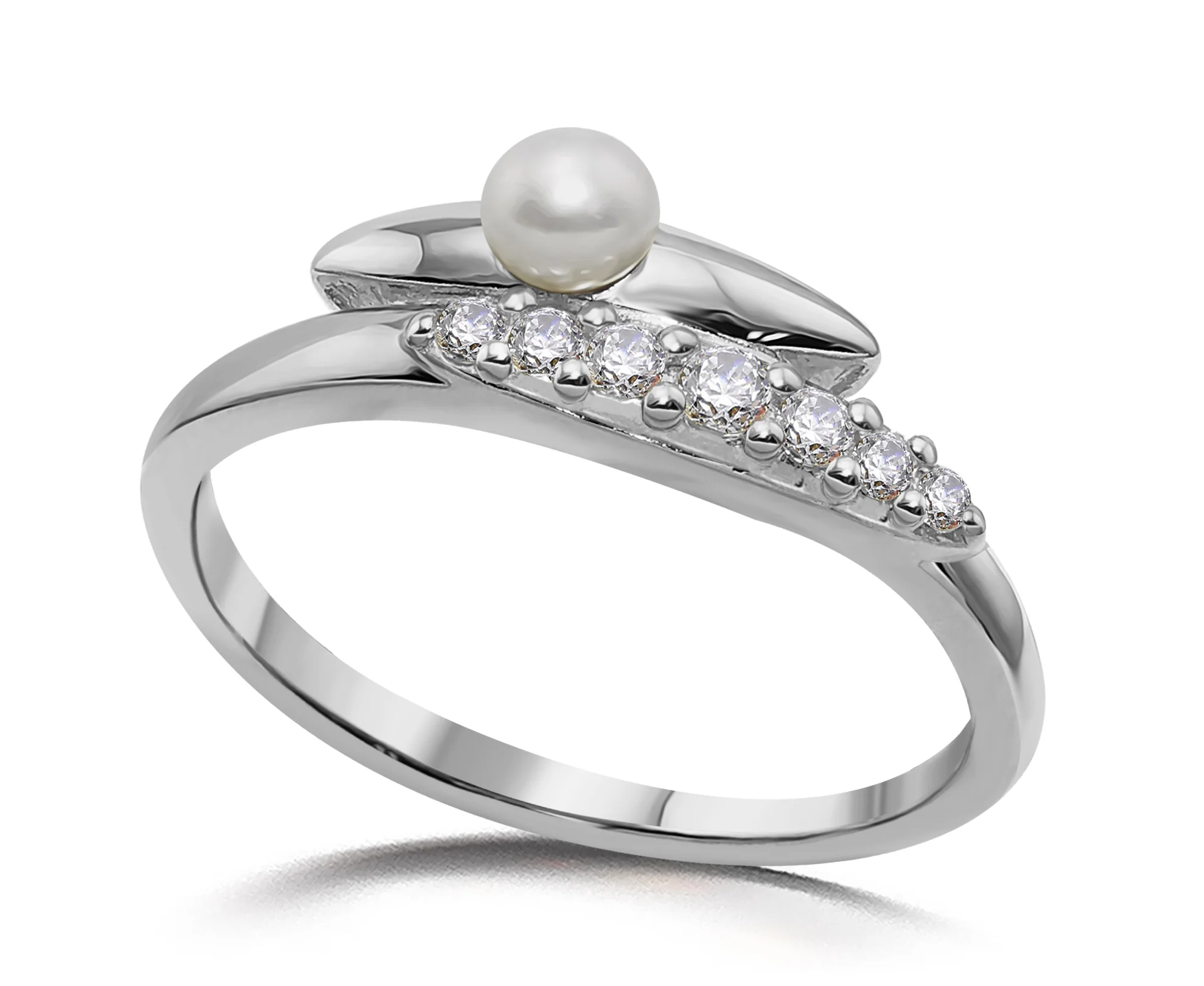Silver Freshwater Pearl & Cubic Zirconia Ring