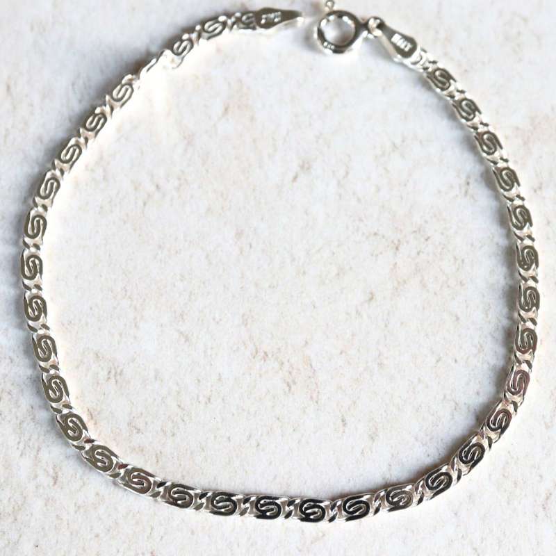 Silver Interlocking "C" Link Bracelet - Image 2